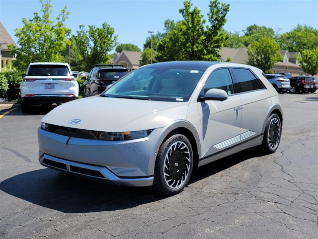 new 2024 Hyundai IONIQ 5 car, priced at $38,986