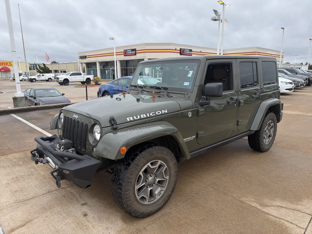 2015 Jeep Wrangler Unlimited Rubicon's photo