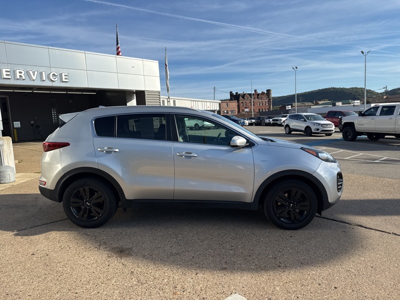 2018 Kia Sportage LX photo 4