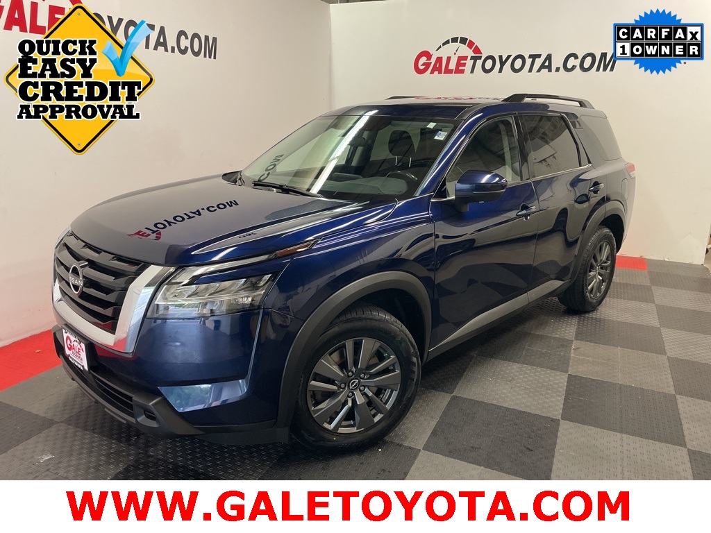 2022 Nissan Pathfinder SV