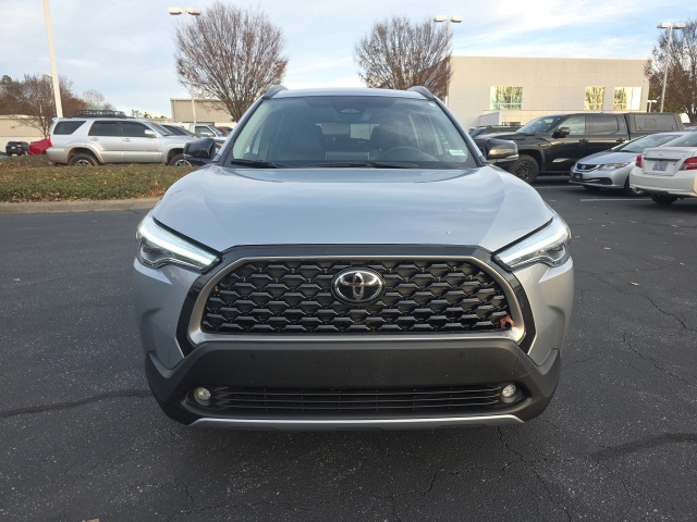 Used 2025 Toyota Corolla Cross XLE with VIN 7MUEAABG3SV120447 for sale in Northfield, Minnesota