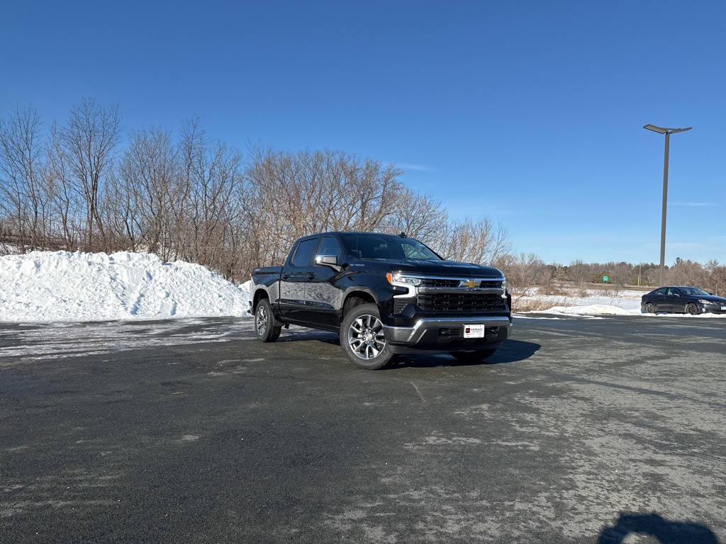 New 2026 Chevrolet Silverado 1500 LT Trucks