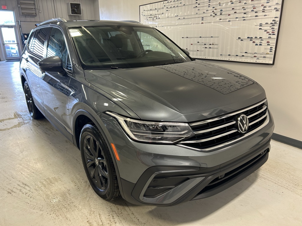 used 2024 Volkswagen Tiguan car, priced at $23,494