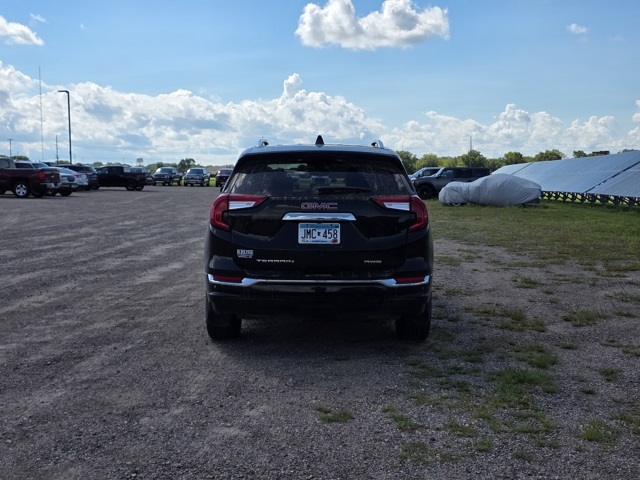 2022 GMC Terrain Denali