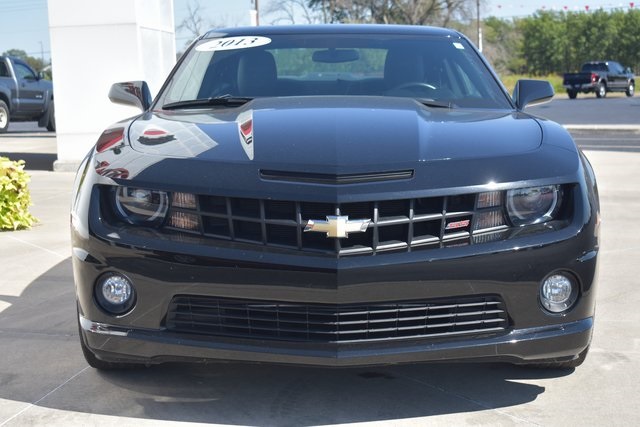 2013 Chevrolet Camaro SS photo 3