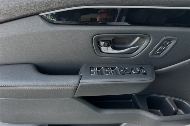 2025 Honda Pilot EX-L photo 11