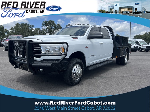 2021 Bright White Clearcoat Ram 3500 Big Horn Truck