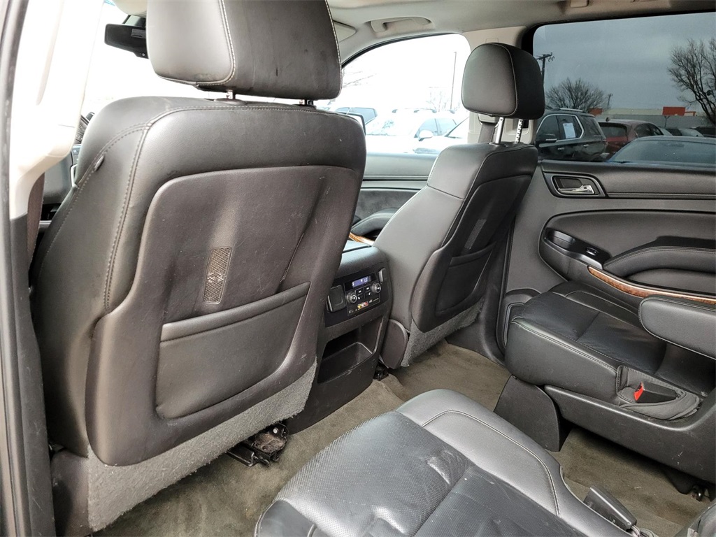 used 2015 Chevrolet Suburban car, priced at $11,950