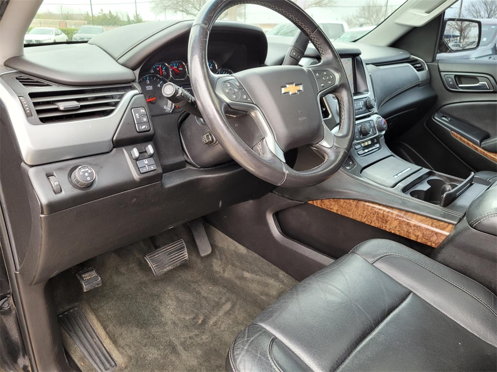 used 2015 Chevrolet Suburban car, priced at $11,950