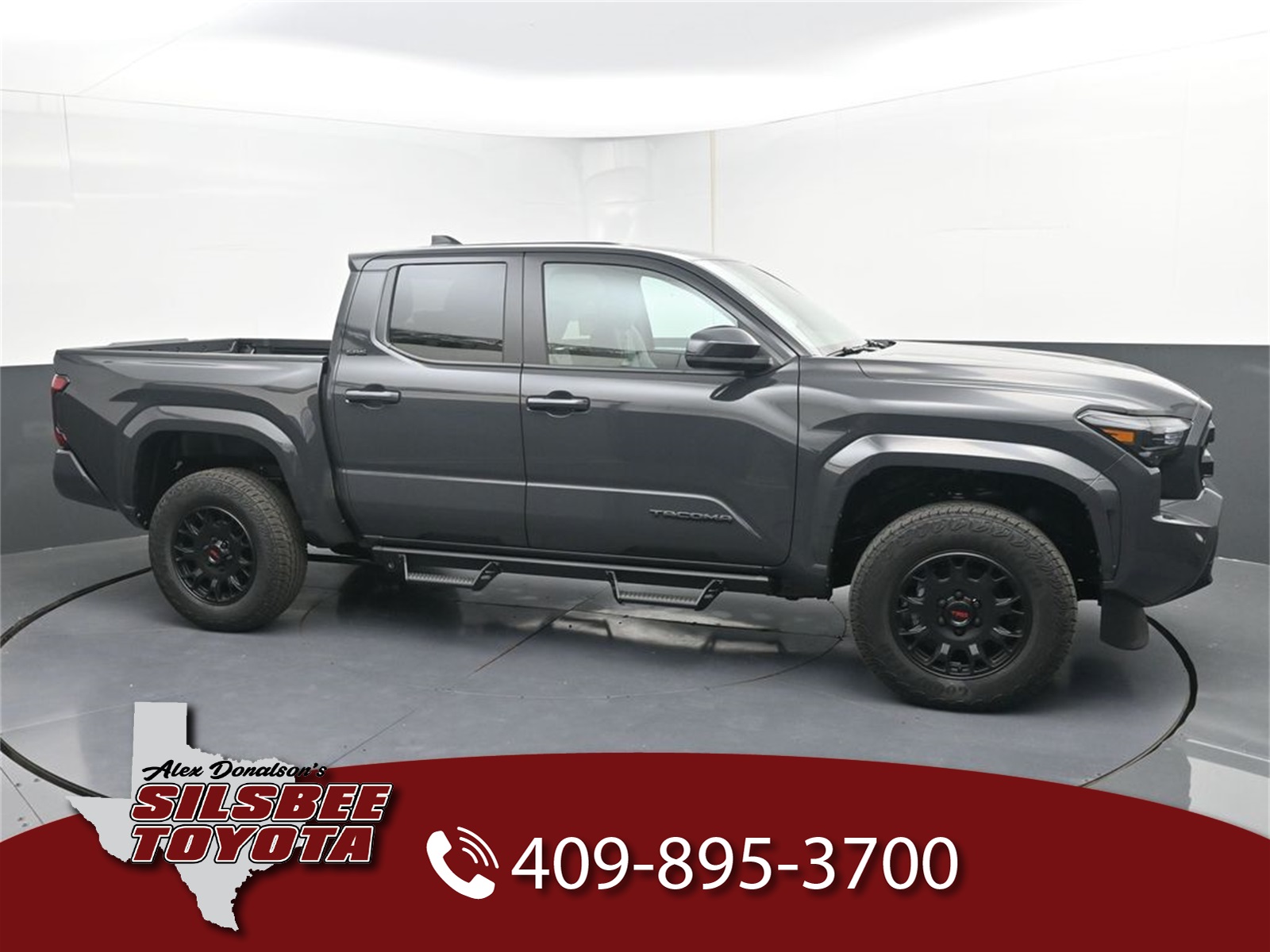 2026 Toyota Tacoma SR5's photo