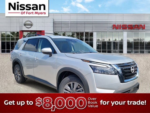 2025 Brilliant Silver Metallic Nissan Pathfinder SV FWD SUV