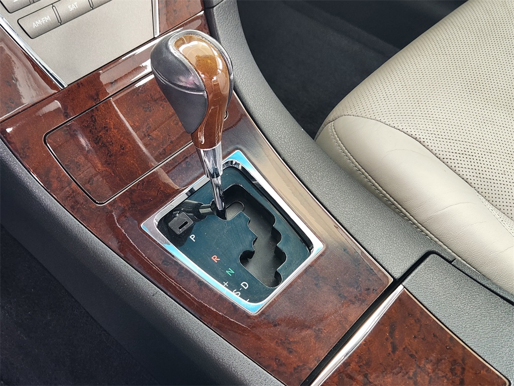 Used 2010 Lexus ES Sedan