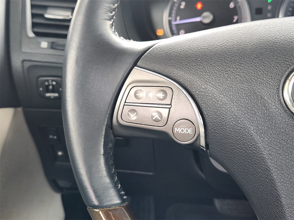 Used 2010 Lexus ES Sedan