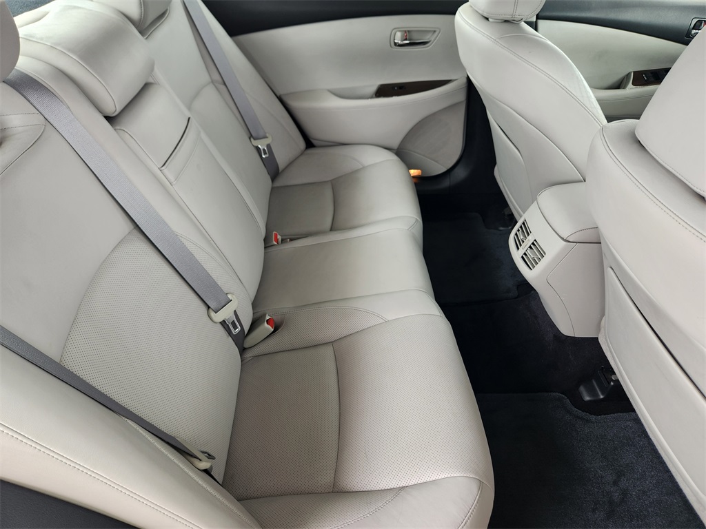Used 2010 Lexus ES Sedan