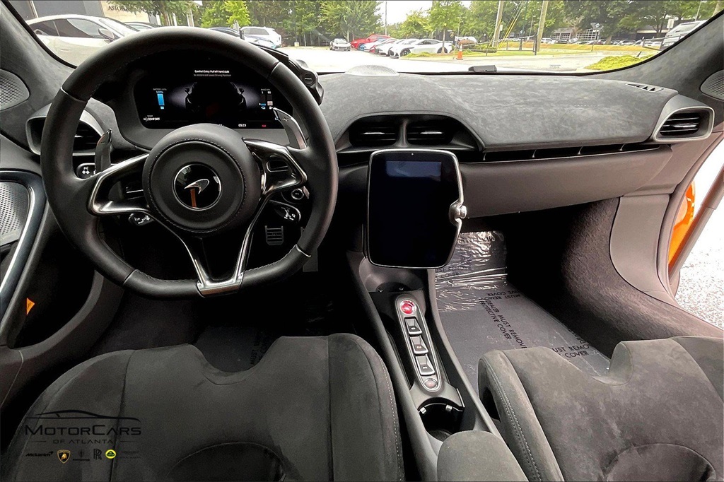 2024 McLaren Artura RWD Coupe