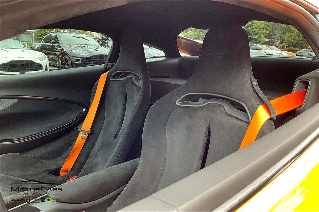 2024 McLaren Artura RWD Coupe