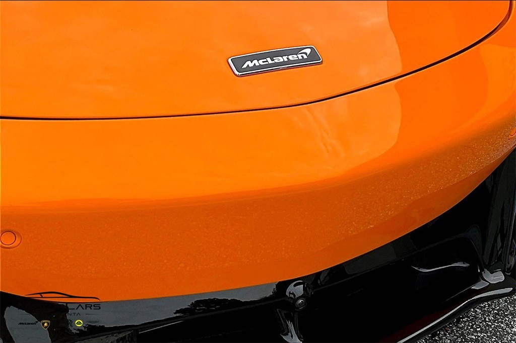 2024 McLaren Artura RWD Coupe