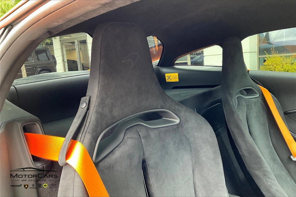 2024 McLaren Artura RWD Coupe