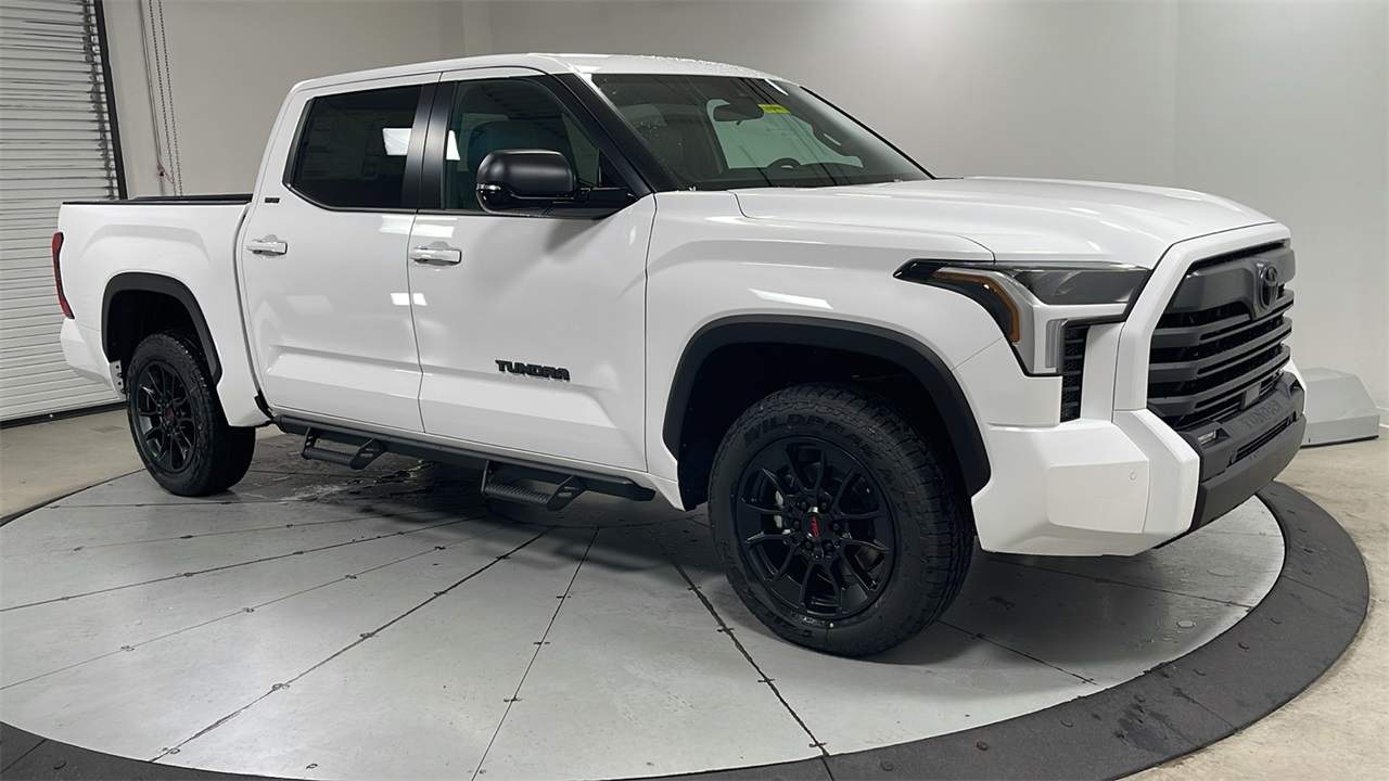 2026 Toyota Tundra SR5 photo 3