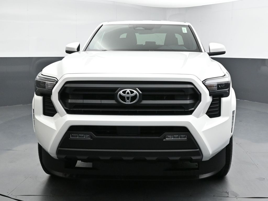 2025 Toyota Tacoma SR5 Double Cab photo 3