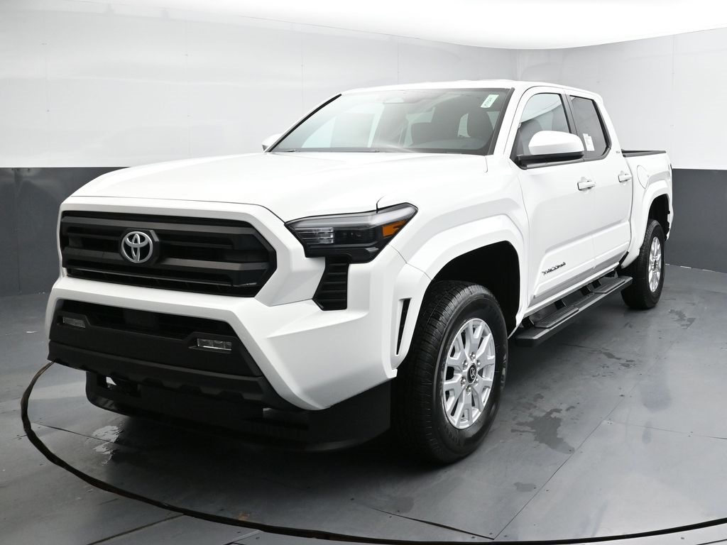 2025 Toyota Tacoma SR5 Double Cab photo 4