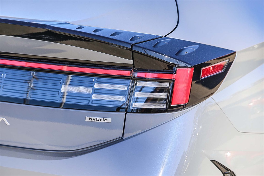 2026 Hyundai Sonata Hybrid SEL photo 2