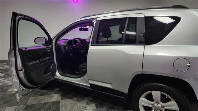 2011 Jeep Compass Base 4WD 2011 Jeep Compass Base 4WD