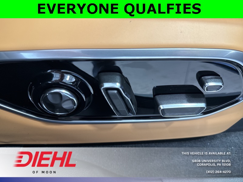2025 Jeep Grand Cherokee Summit photo 12