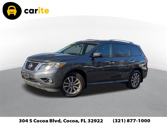 2013 Nissan Pathfinder SV's photo