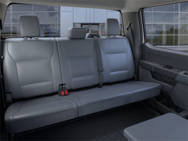 2025 Oxford White Ford Super Duty F-250 SRW 4X4 Truck