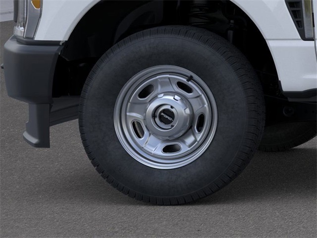 2025 Oxford White Ford Super Duty F-250 SRW 4X4 Truck