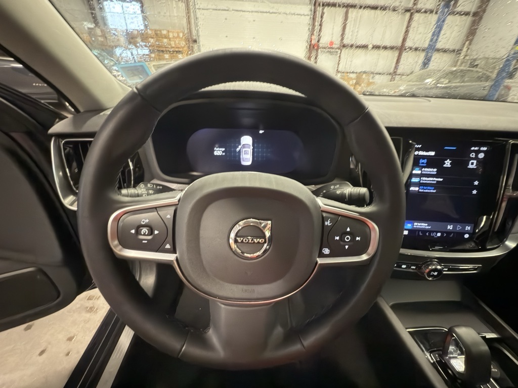 2024 Volvo S60 B5 Core photo 4