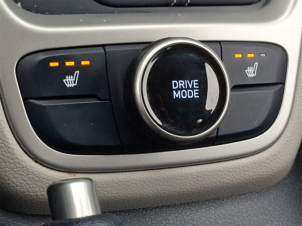 used 2023 Hyundai Venue car, priced at $18,250