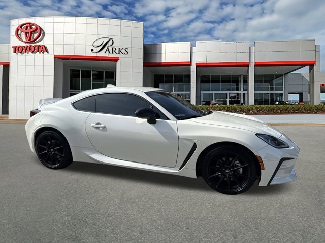 2025 Toyota GR86 Premium's photo