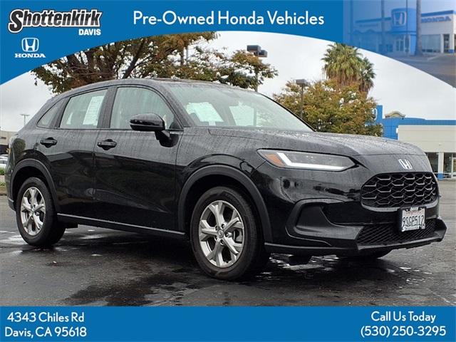 2025 Honda HR-V LX's photo