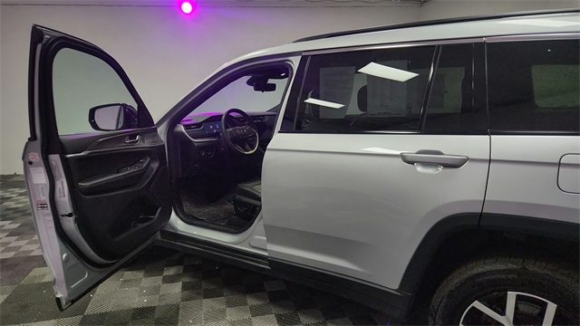 2024 Jeep Grand Cherokee L Limited 4WD