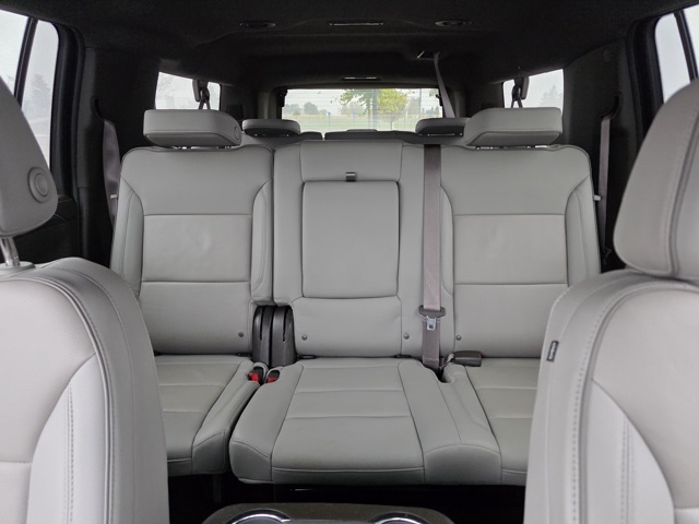 2022 GMC Yukon XL 4WD SLT