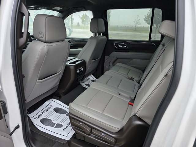 2022 GMC Yukon XL 4WD SLT