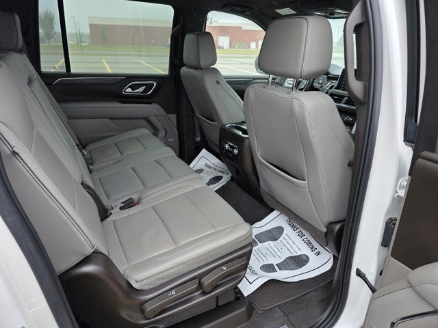 2022 GMC Yukon XL 4WD SLT