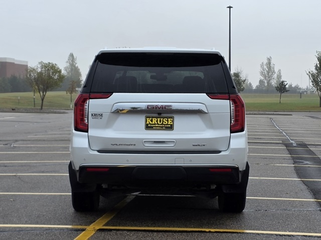 2022 GMC Yukon XL 4WD SLT
