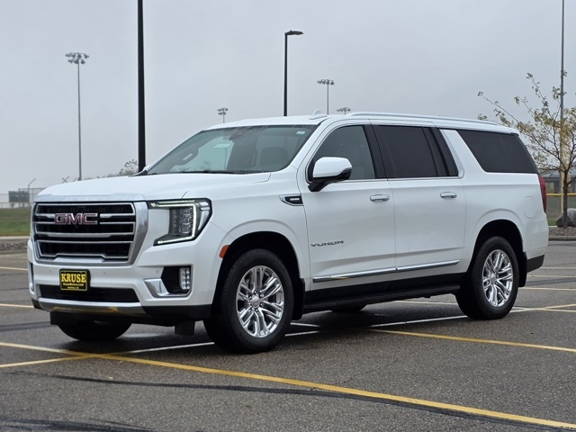 2022 GMC Yukon XL 4WD SLT