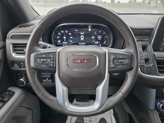 2022 GMC Yukon XL 4WD SLT