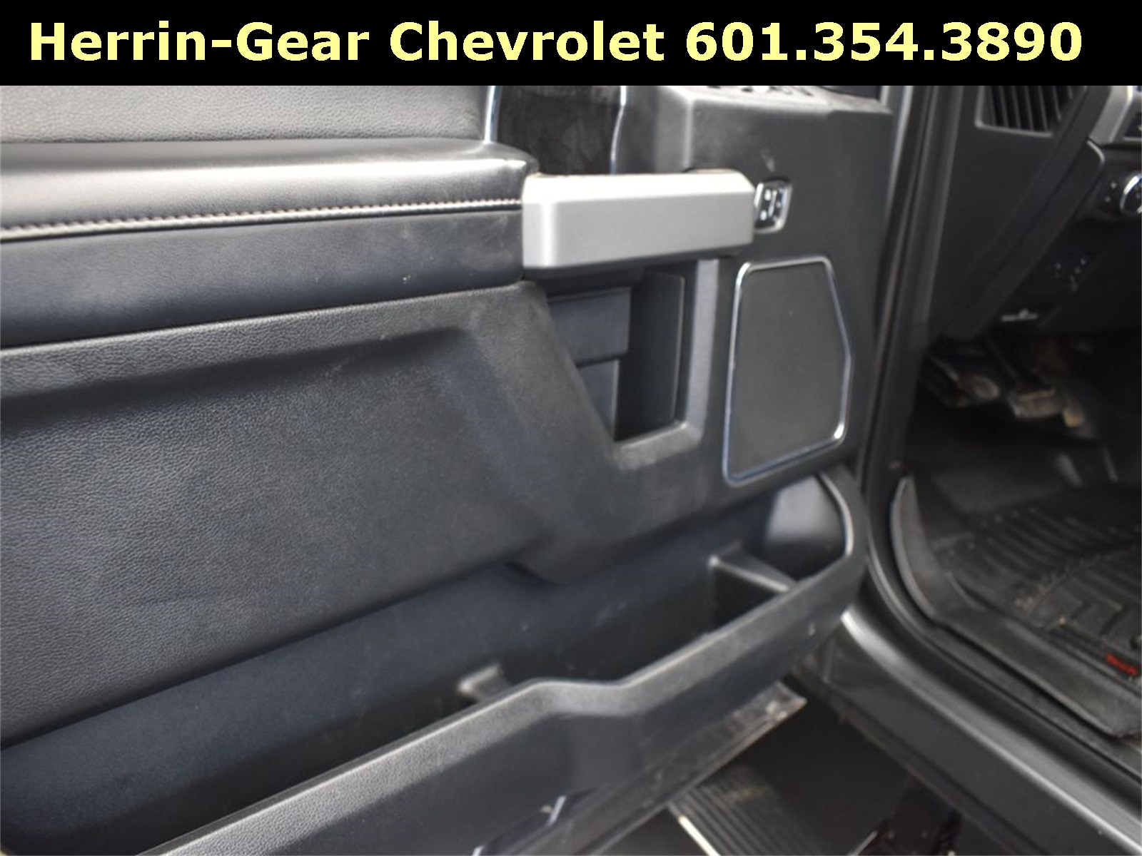 2019 Magnetic Ford Super Duty F-250 SRW Platinum 4X4 Truck