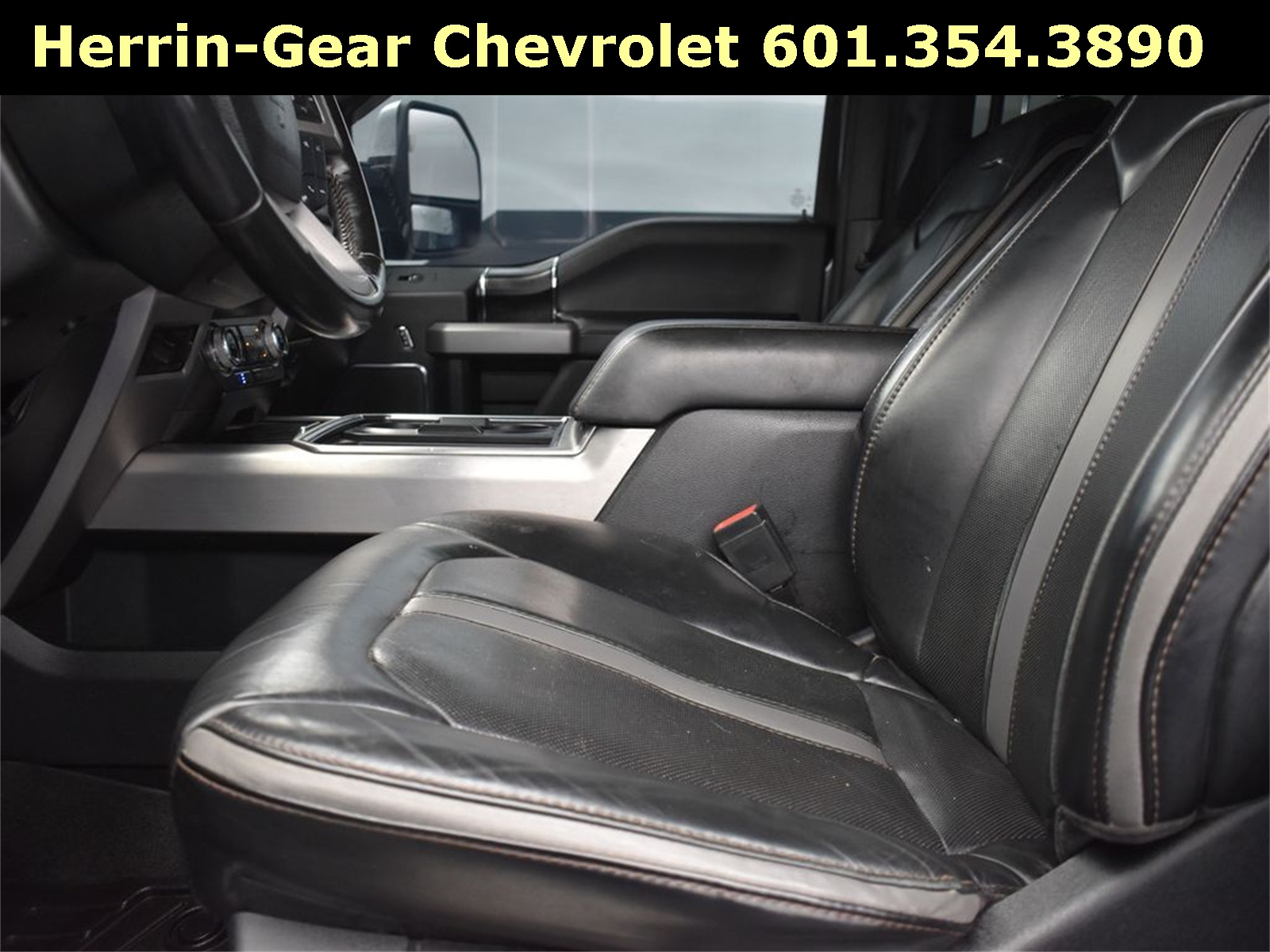 2019 Magnetic Ford Super Duty F-250 SRW Platinum 4X4 Truck
