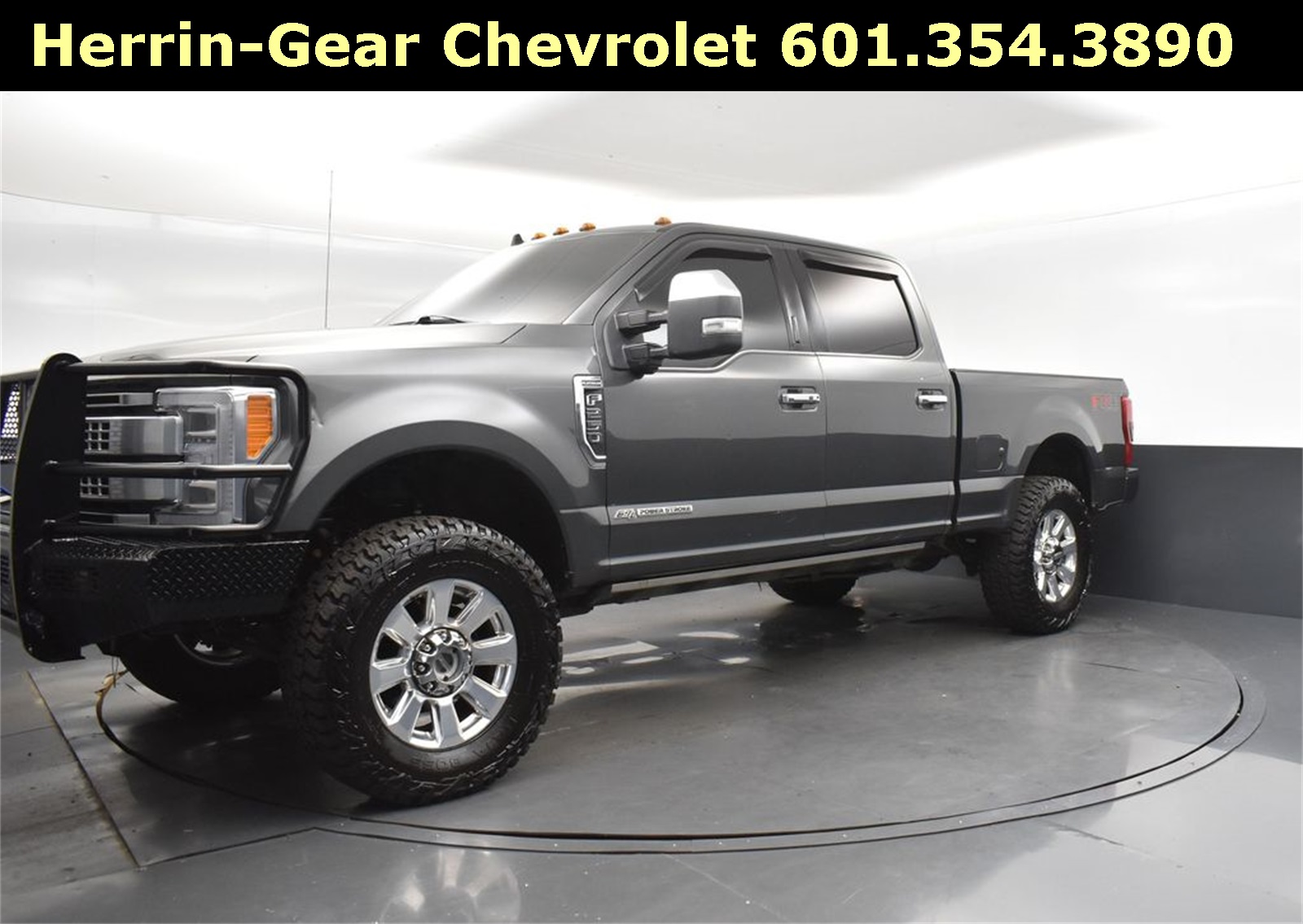 2019 Magnetic Ford Super Duty F-250 SRW Platinum 4X4 Truck
