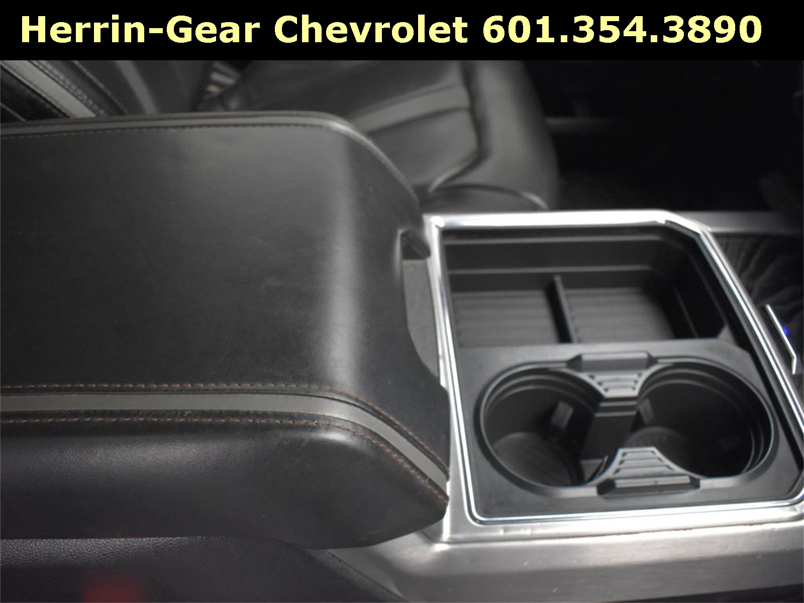 2019 Magnetic Ford Super Duty F-250 SRW Platinum 4X4 Truck