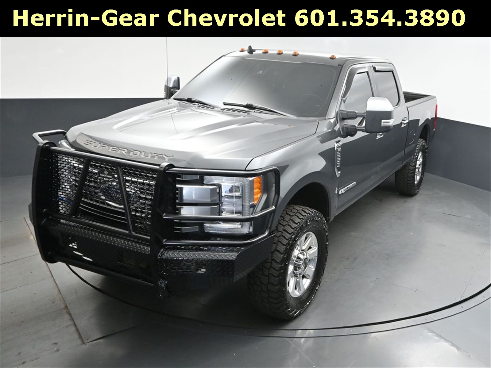 2019 Magnetic Ford Super Duty F-250 SRW Platinum 4X4 Truck