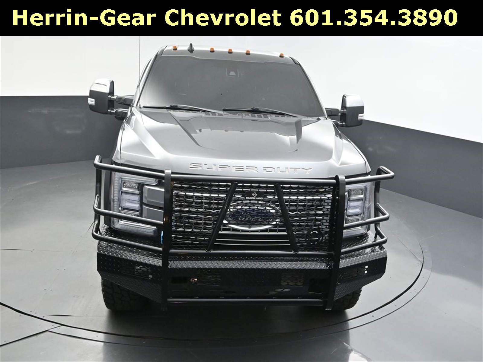 2019 Magnetic Ford Super Duty F-250 SRW Platinum 4X4 Truck