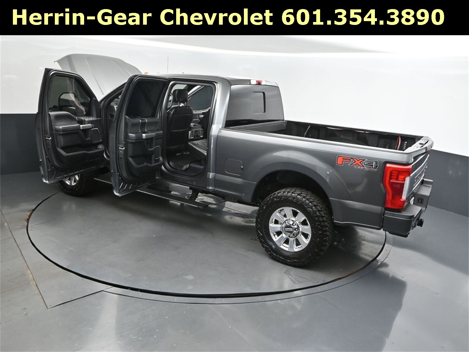 2019 Magnetic Ford Super Duty F-250 SRW Platinum 4X4 Truck