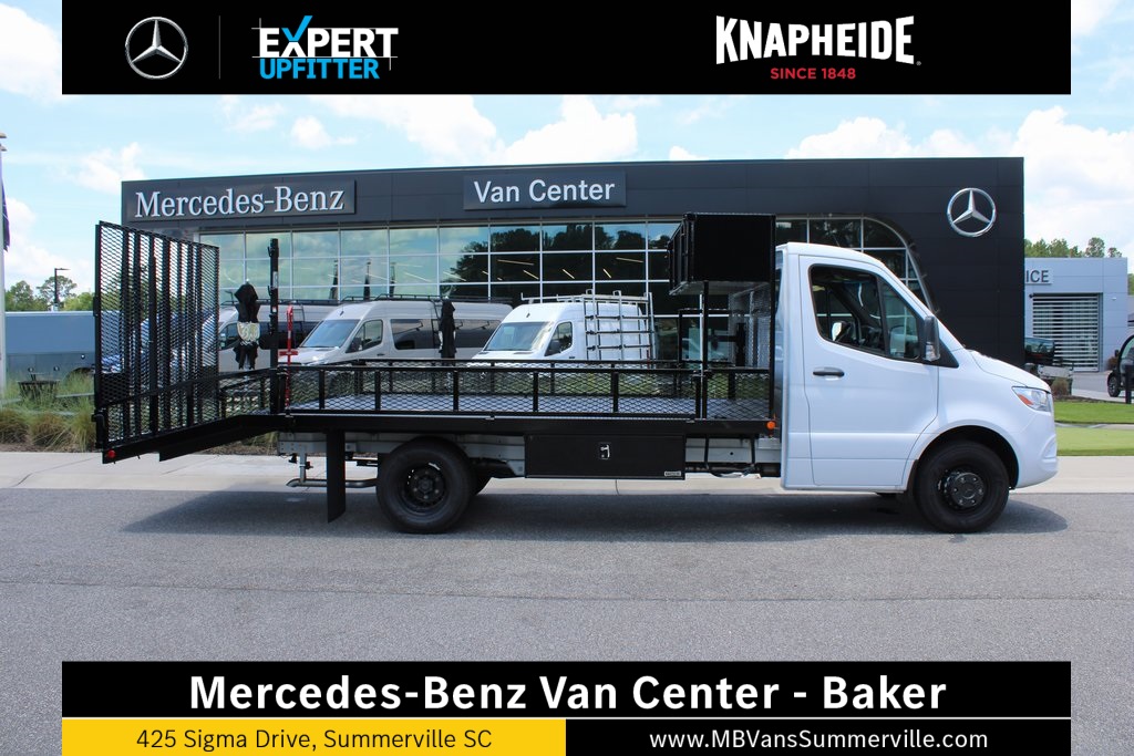 New 2024 Mercedes-Benz Sprinter 4500 Regular Cab Standard Roof DRW RWD Knapheide Dovetail Landscape for sale #MV1340 - photo 1
